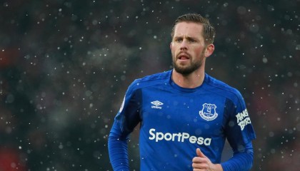 开云官方-_破纪录之夜：杜兰特得分轻松过百_，杜兰特经典比赛